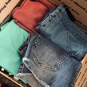 Unlisted reseller box !